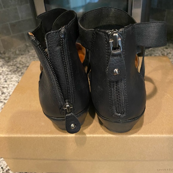 Gentle Souls NOA - Picture 2 of 5